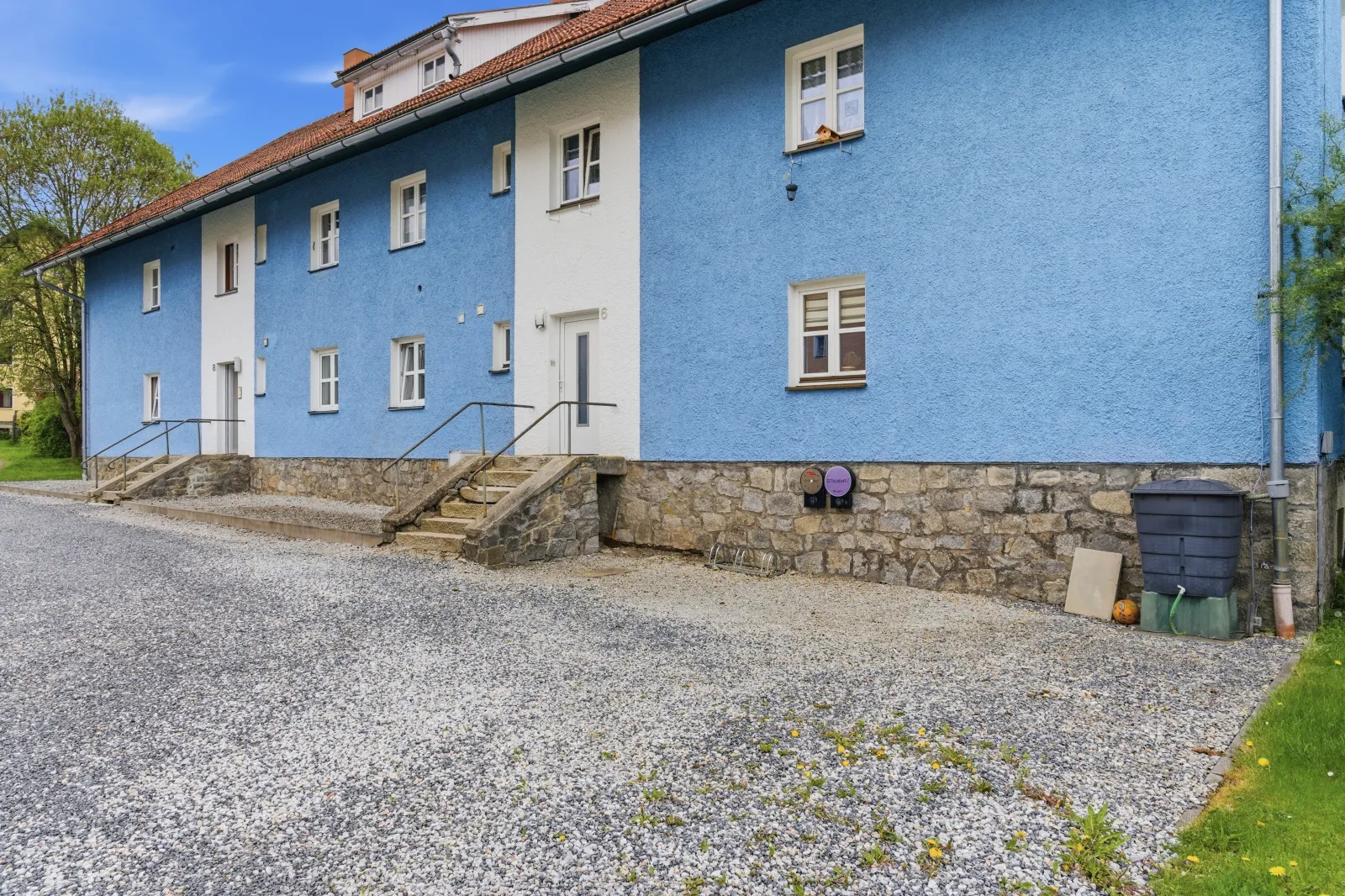 Gebäudeansicht, Außenaufnahme